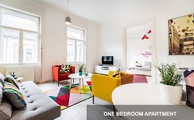 Bpr Art Of Rainbow Apartments