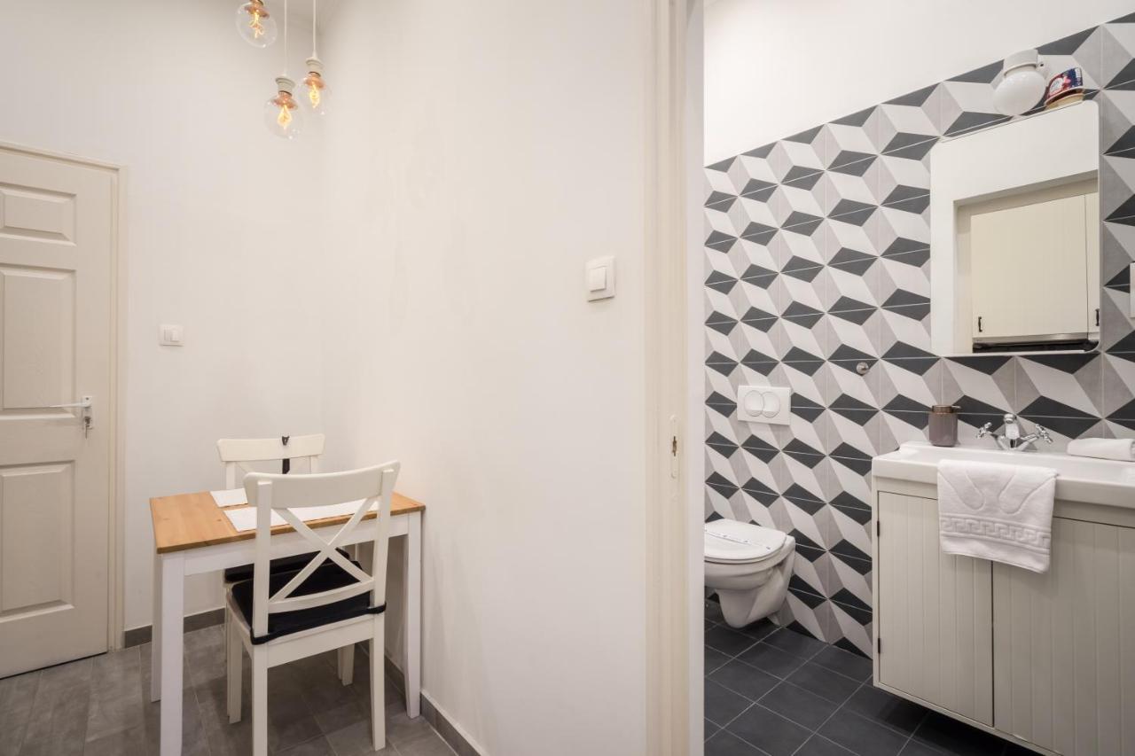 Bpr Art Of Rainbow Apartments Budapest Exterior foto